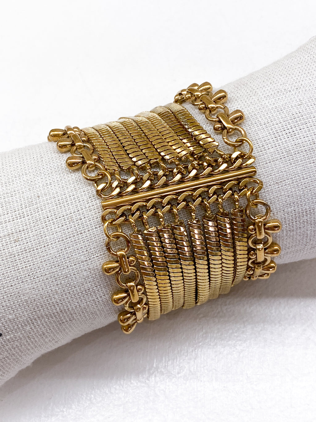 Bracelet manchette chaînes dorées en acier inoxydable