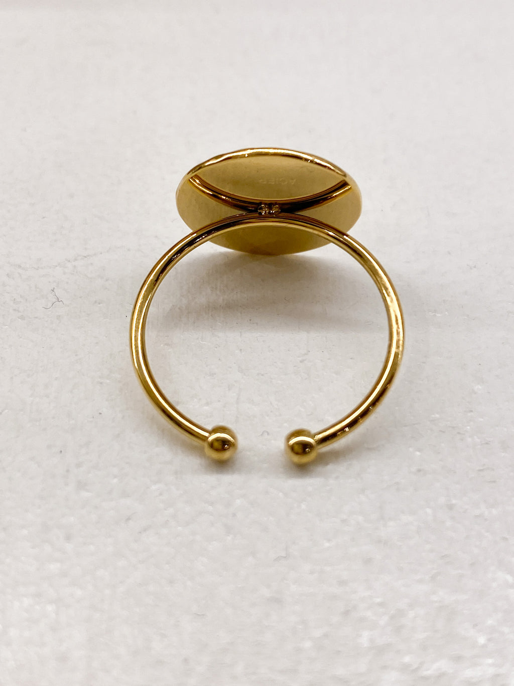 Bague fine cercle martelé en acier inoxydable