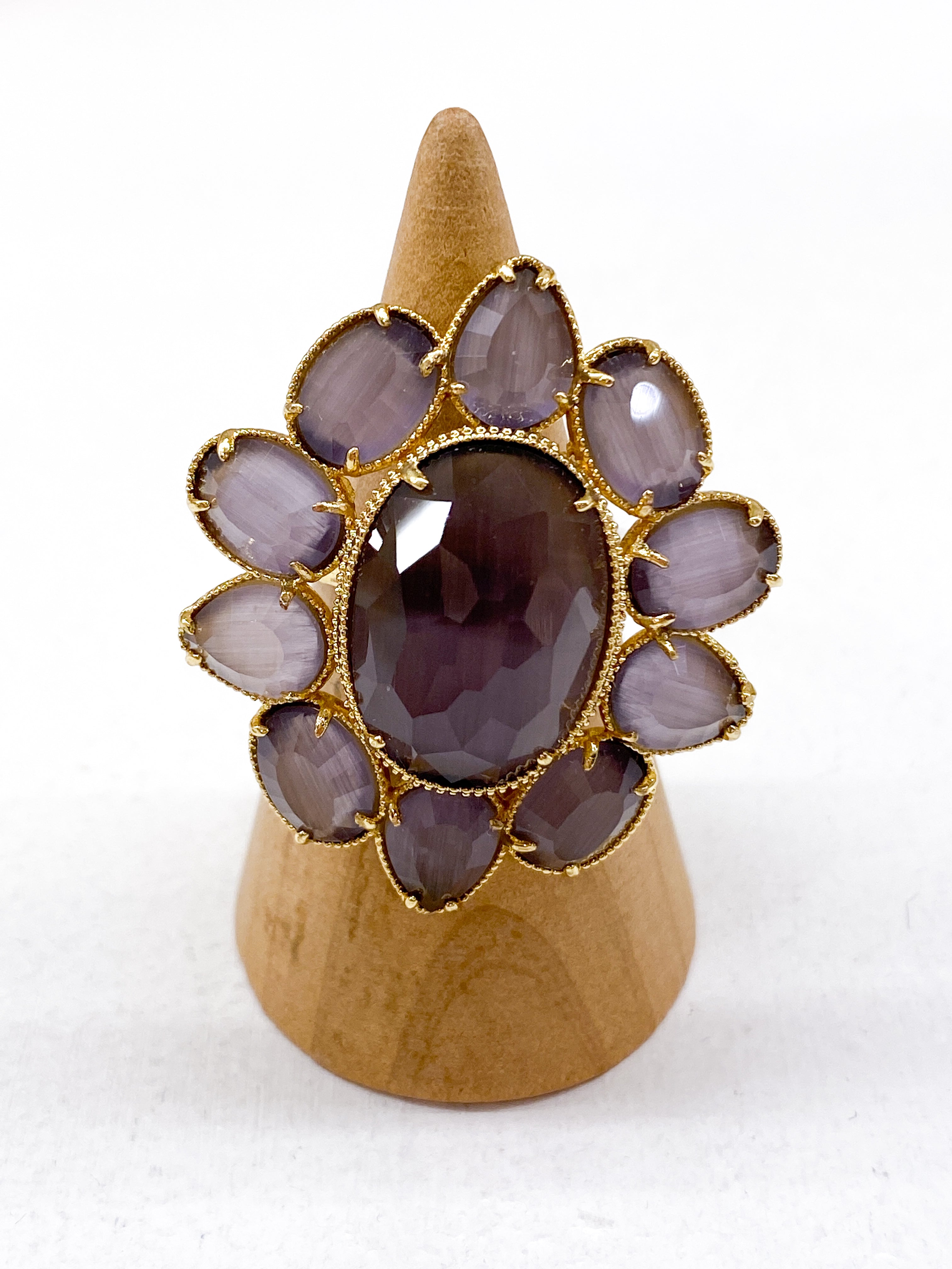 Bague doré avec fleur en améthyste naturelle