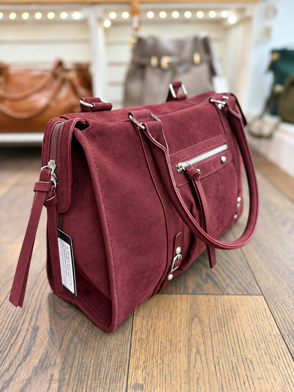 Sac à main bordeaux Flora & Co Paris en suédine