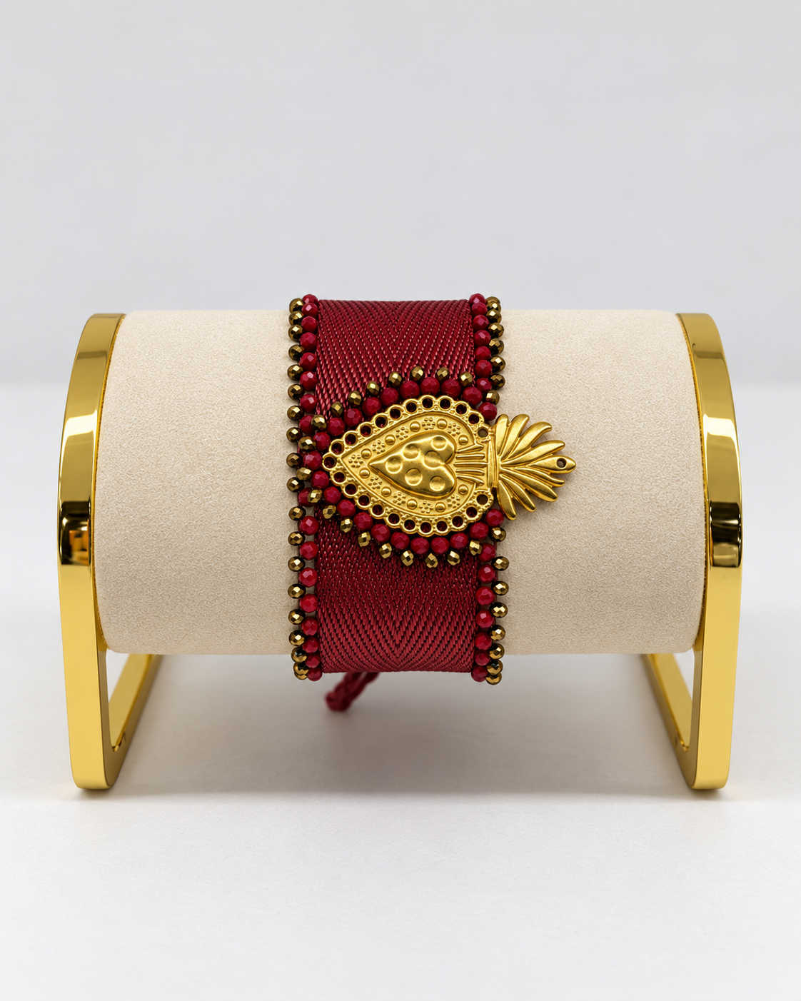 Bracelet manchette indien à cœur doré et perles scintillantes