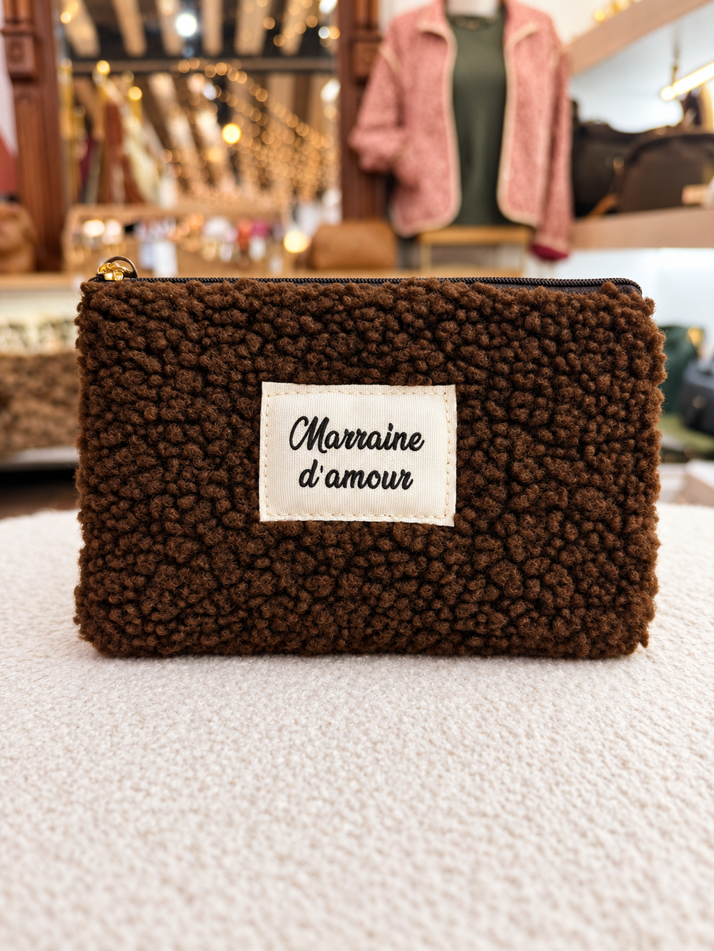 Pochette en laine synthétique avec message humoristique